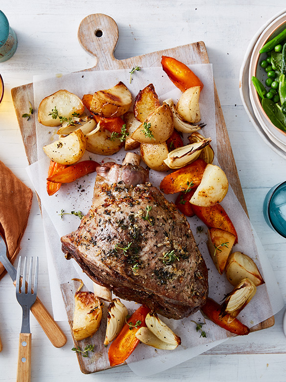 Thyme and garlic lamb leg roast | Australian Lamb - Recipes, Cooking ...